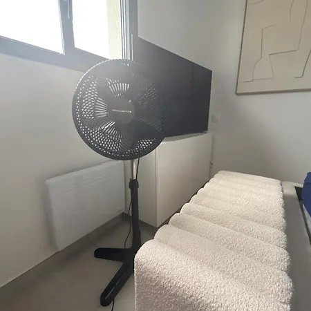 Belle Dans Neuve Avec Piscine Perpignan