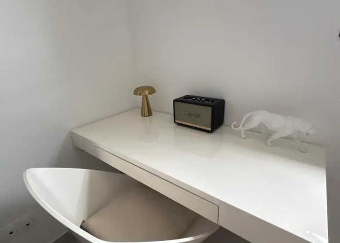 Belle Dans Neuve Avec Piscine Séjour chez l'habitant Perpignan